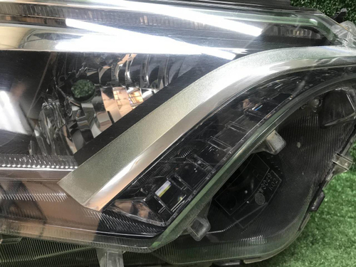 Фара правая Toyota RAV4 4 CA40 (2015-2019) LED