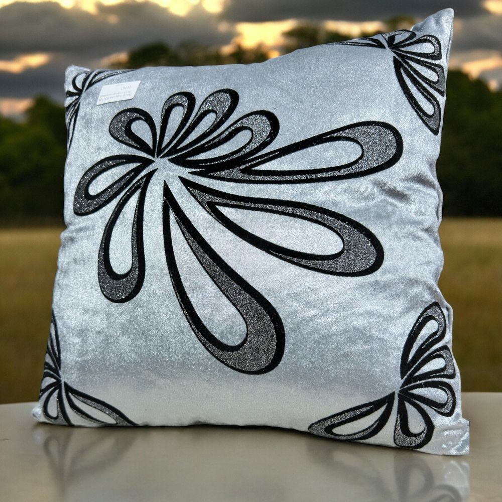 Декор подушка ВОСТОК 55/55