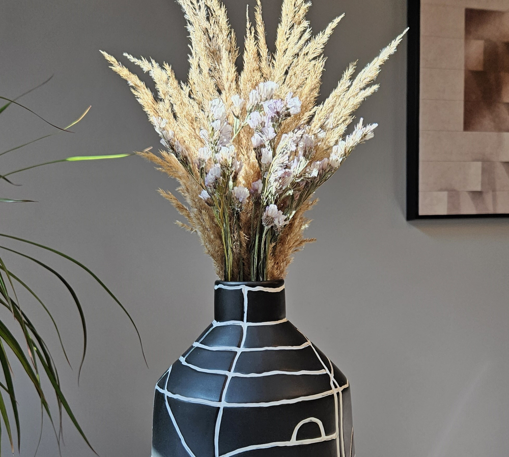 Ваза White line narrow mouth