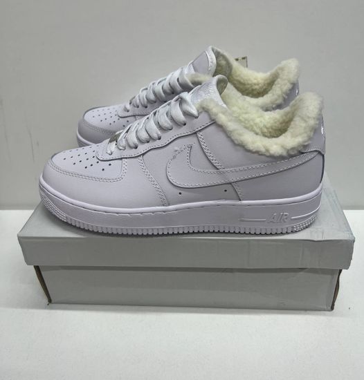 Кроссовки Nike Air Force 1 Low All White с мехом