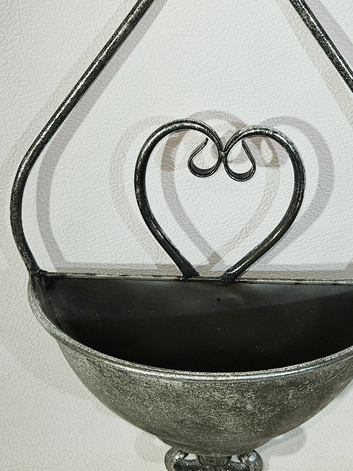 Подвесное кашпо Антик из металла для цветов