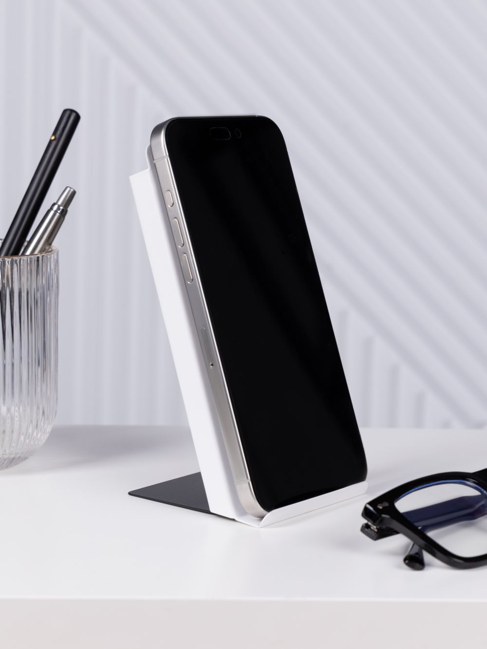 Подставка для телефона, смартфона Миньон из стали