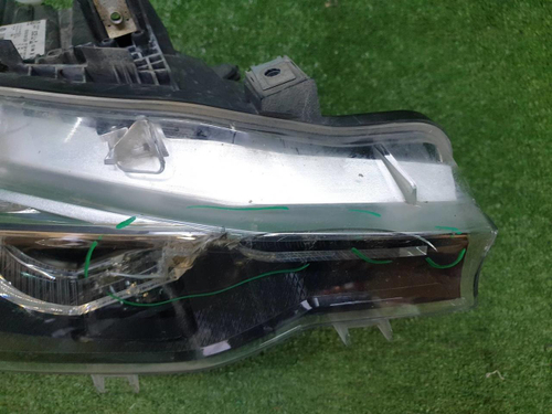 Битая Фара правая BMW 3er F30 F31 (2015-2020) LED