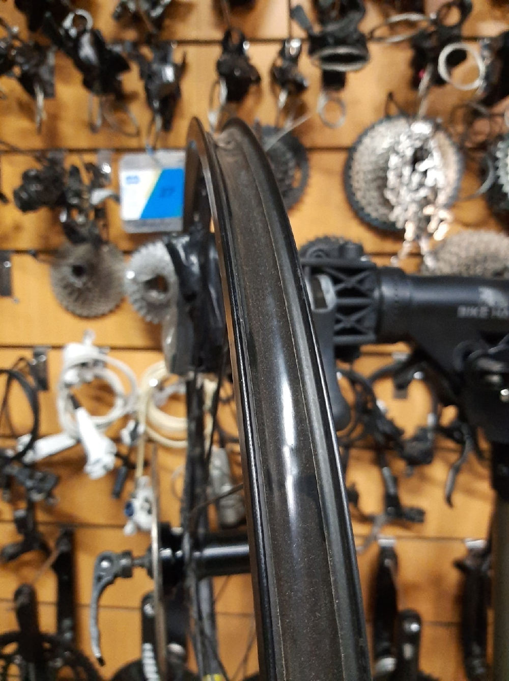 Переднее колесо WTB SX19 27.5 Shimano HB-TX505 100xQR