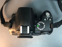 Nikon d3000(5900) + kit 18-55