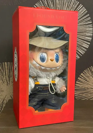 Мягкая игрушка MEGA Лабубу в шляпе 40см в подарочной упаковке