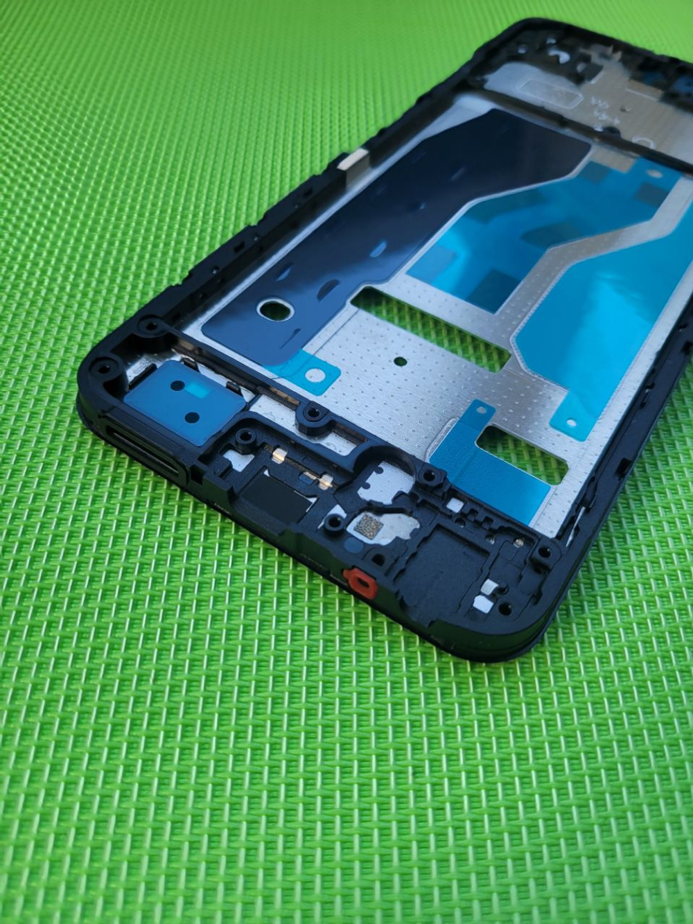 Tecno Spark 40C (KM4К) - рамка (корпус) (ORIG)