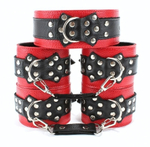 Набор кожаных красно-черных БДСМ-аксессуаров (Цвет: красный с черным)