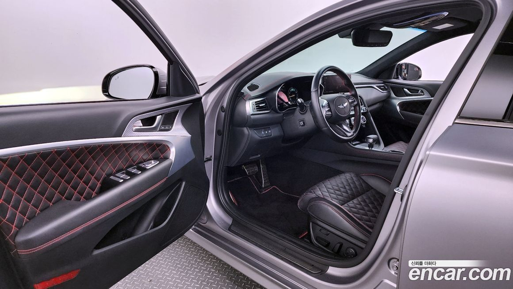Genesis The New G70 Бензин 3.3T 2WD (04.2022)