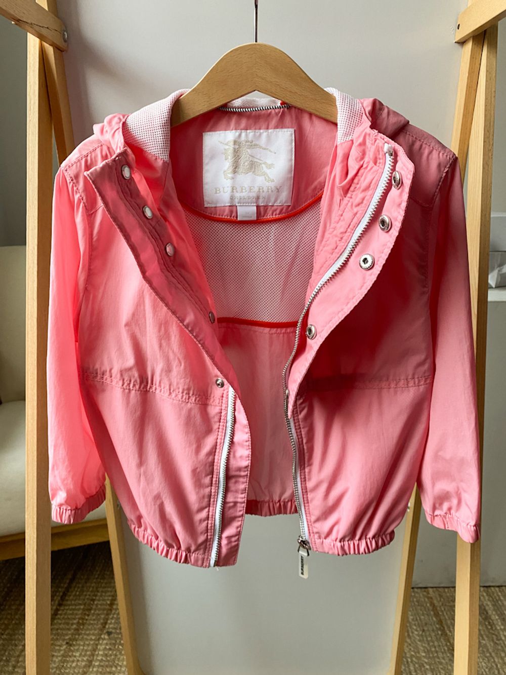 Ветровка Burberry, 98