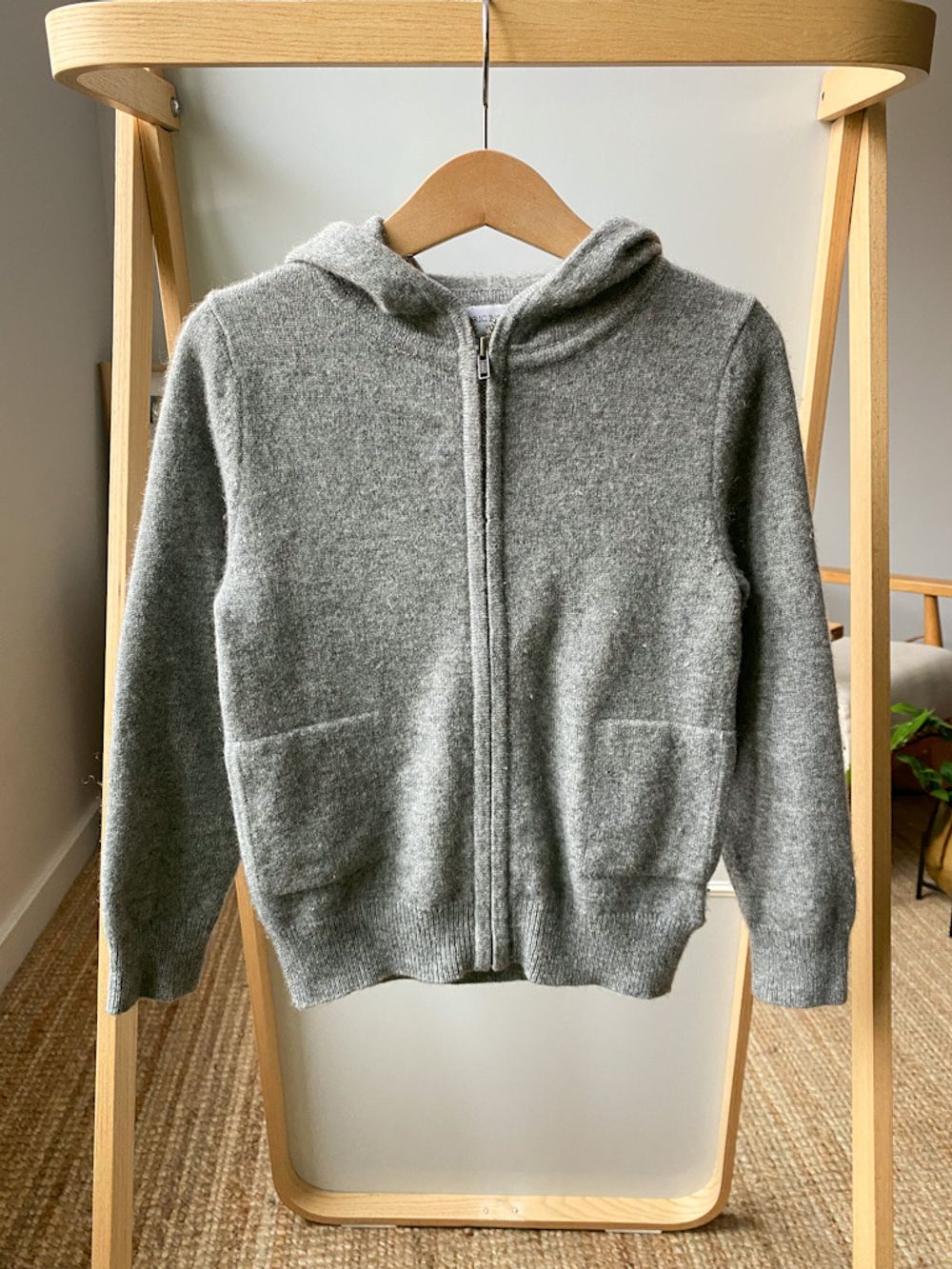 Кашемировая толстовка  Eric Bompard, 104