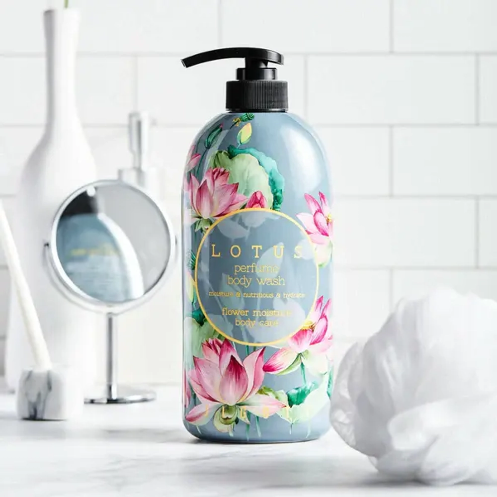 Гель для душа парфюмированный с экстрактом лотоса JIGOTT Lotus Perfume Body Wash (750 мл)