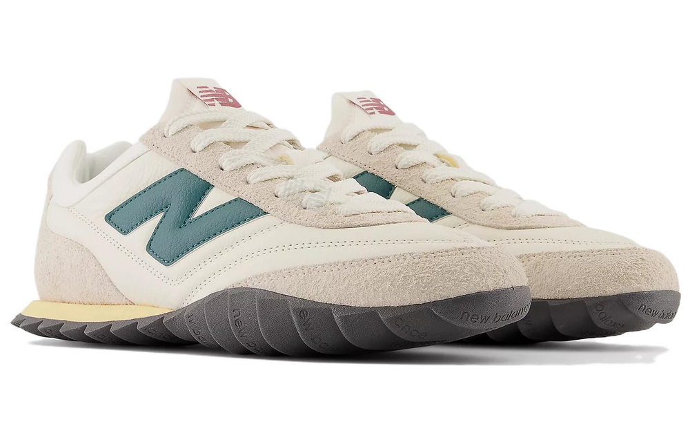 Кроссовки New Balance Rc30