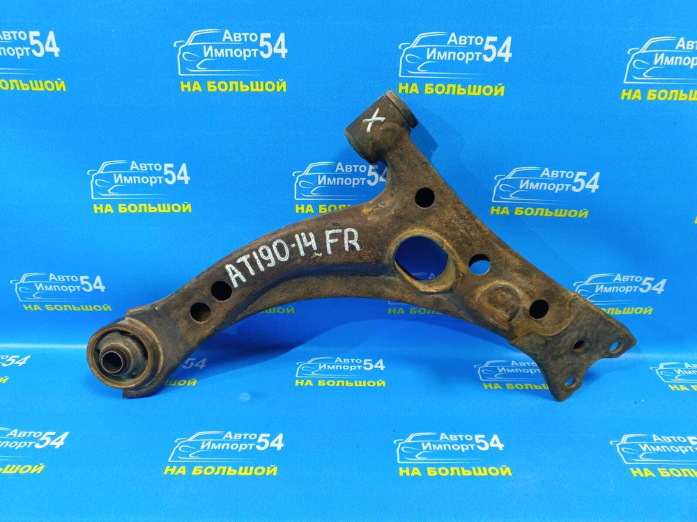 Рычаг передний правый TOYOTA CARINA E 1995