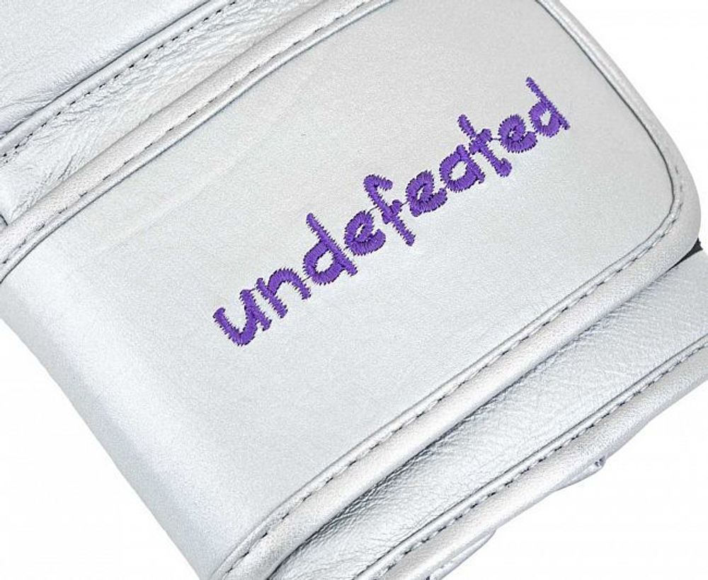 Перчатки снарядные Clinch Undefeated Russian Team серебристые C163RT