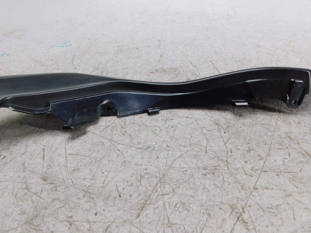 Пластик боковой правый Kawasaki ER-6N 36001-0565