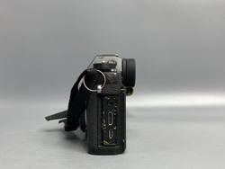 FujiFilm X-T1 1.691 кадр отсутствует резиновая заглушка портов