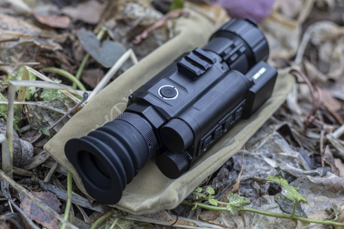 Тепловизионный прицел ATAK ET26-50LRF с лазерным дальномером