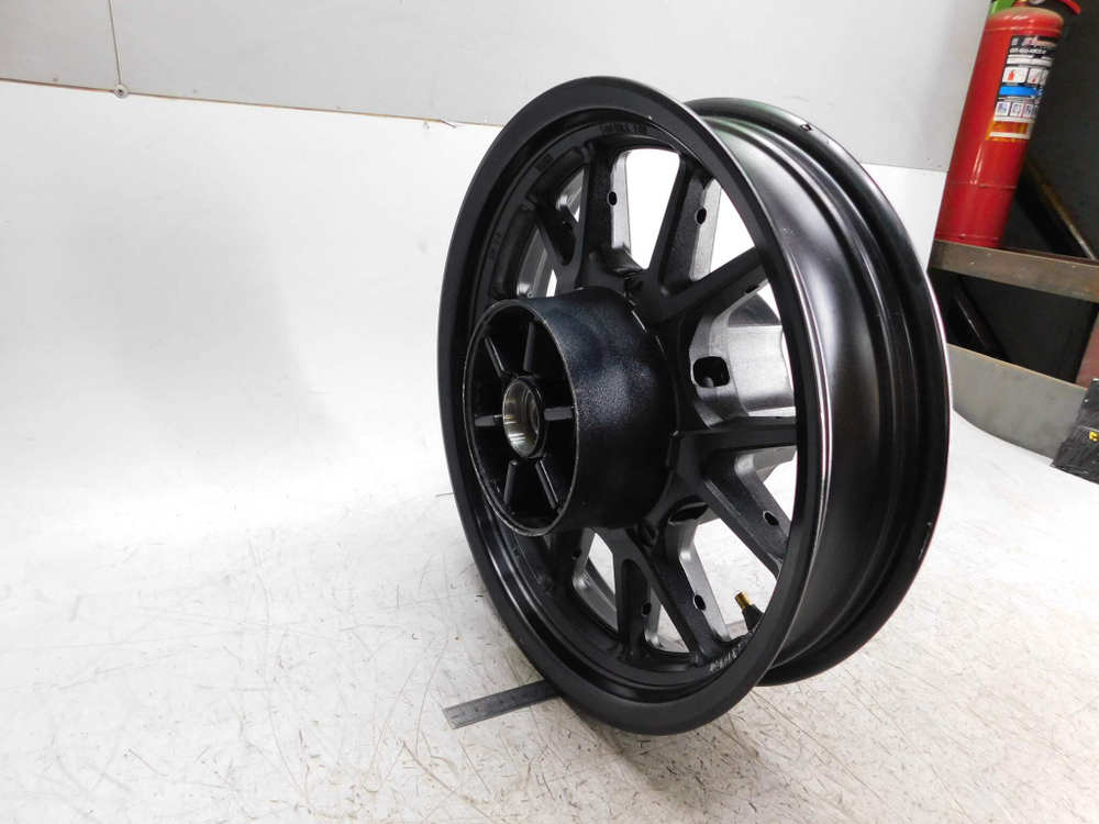 Колесо заднее Yamaha XVS950CU Bolt 950 VN04J