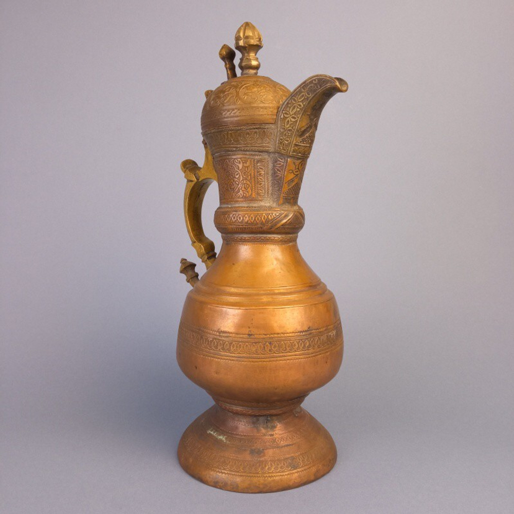 Старинный кумган