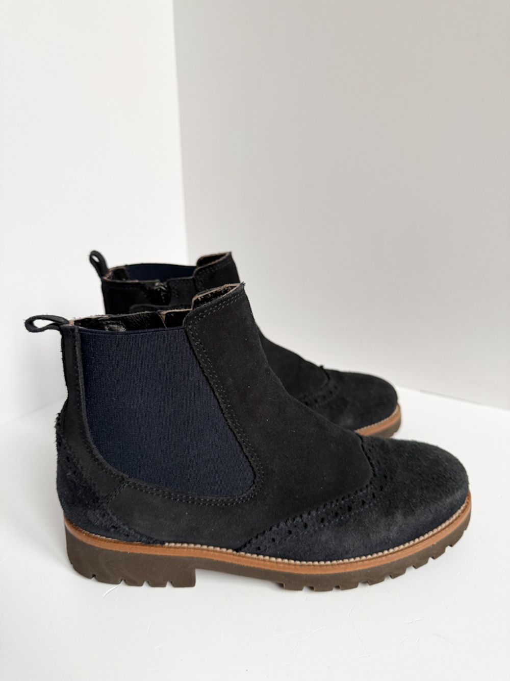 Зимние замшевые ботинки UP Light, 32