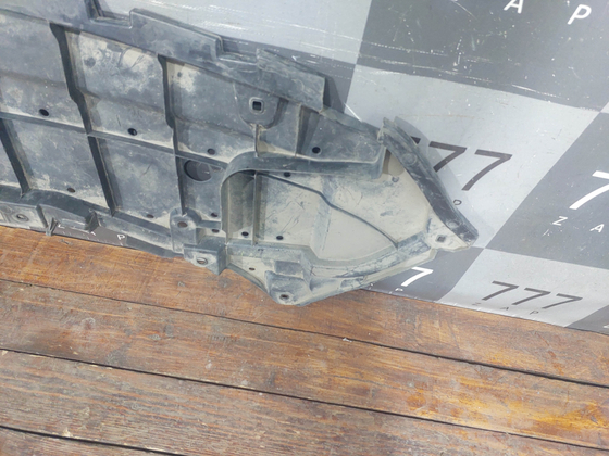 Пыльник переднего бампера Lexus RX 4 15-22 Б/У Оригинал 5261848021