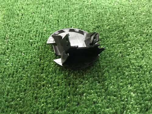 Заглушка буксир. крюка Bentley Mulsanne (16-20)