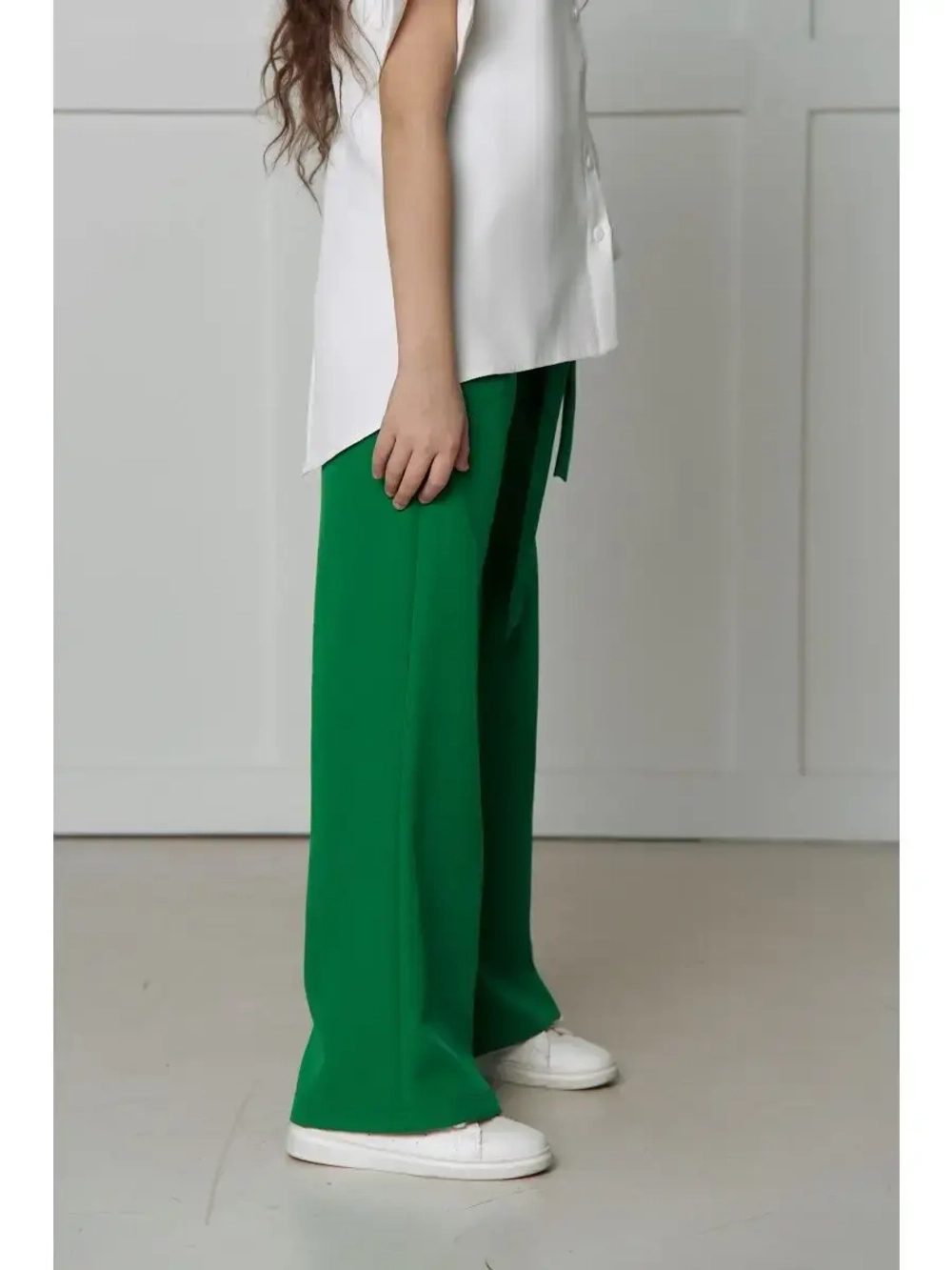 Костюм с брюками палаццо