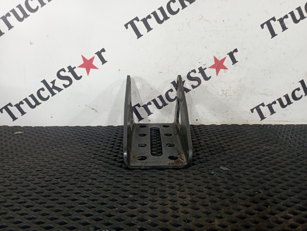 Кронштейн амортизатора заднего 2020г.