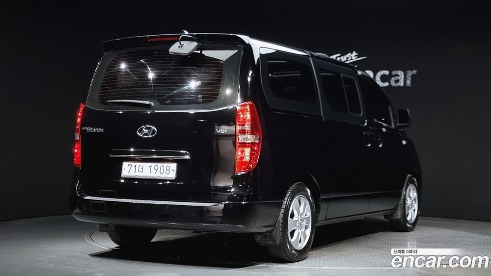 Hyundai The New Grand Starex Wagon 12인승 (04.2020)