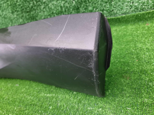 Накладка двери задняя RH Hyundai Tucson 4 (20-нв)