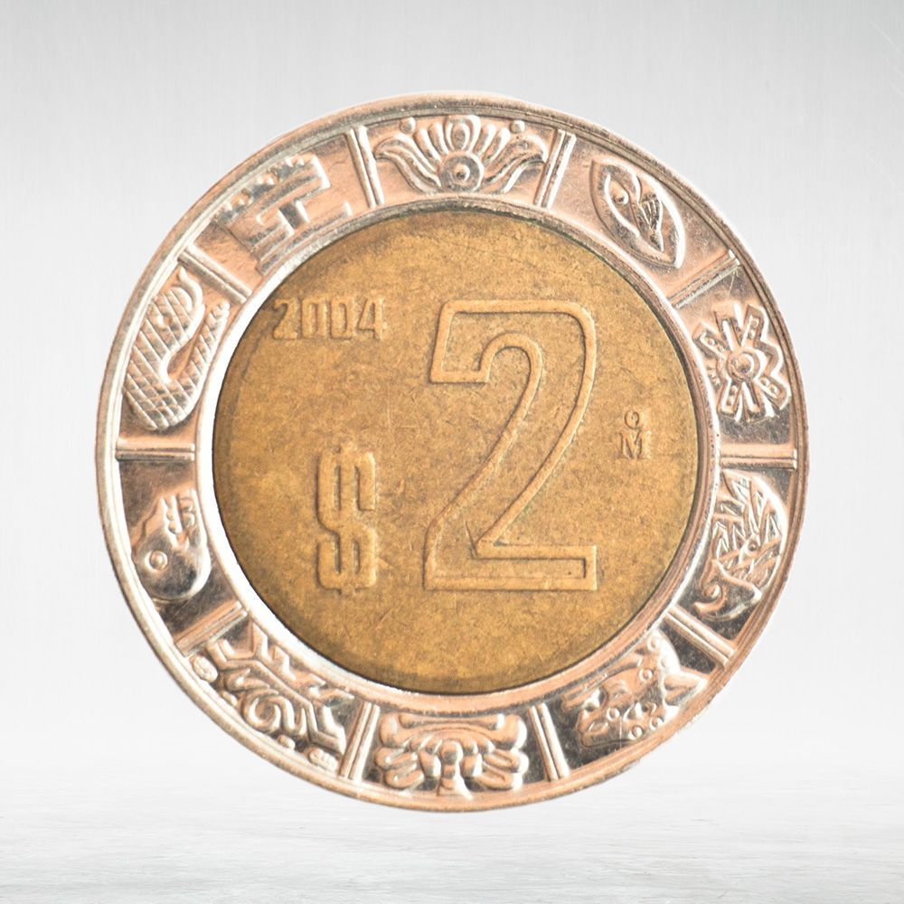 Mexico, 2 Pesos, 2004, VF