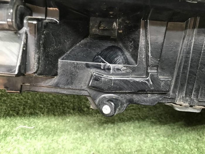 Фара левая Lexus ES 7 (2018-2021) LED