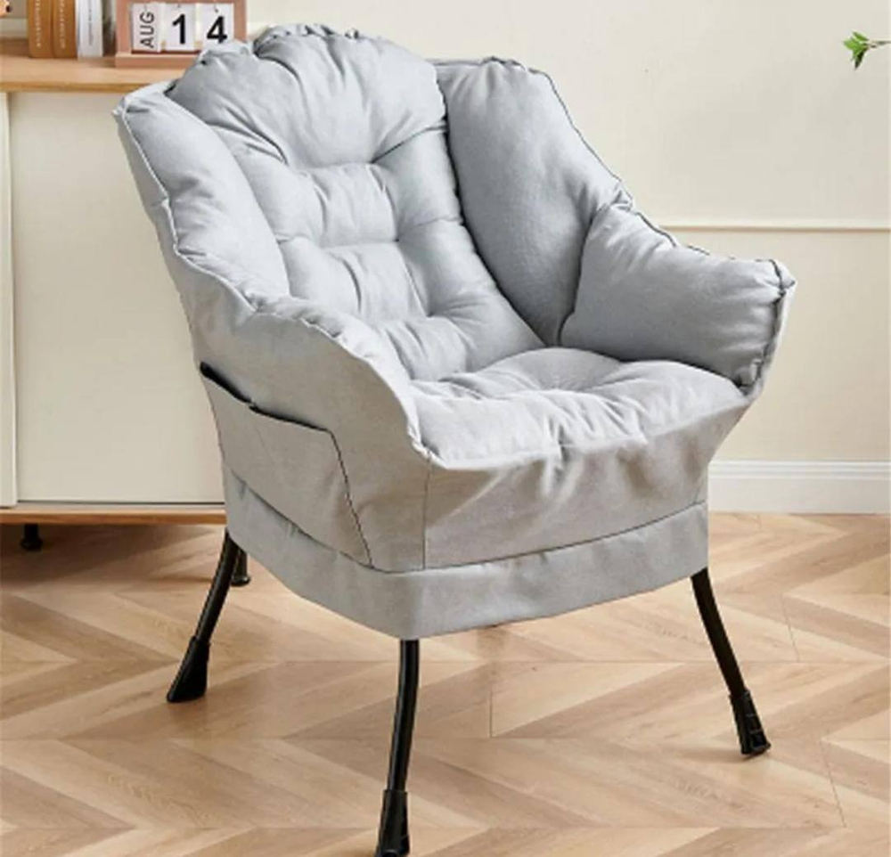 Кресло с пуфиком