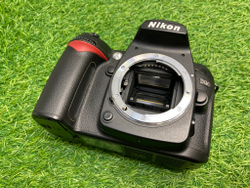 Nikon D90 14.000 кадров