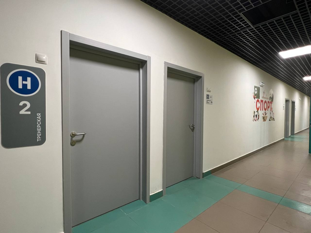 Дверь влагостойкая пластиковая KAPELLI classic Гладкая Моноколор серый 7035 + коробка