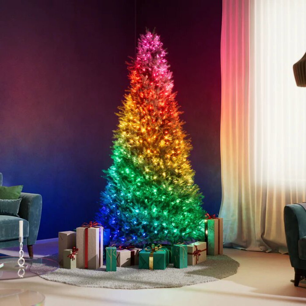 Гирлянда Twinkly Candies Candles 200 диодов, 7 мм в форме свечи, RGB, расстояние между лампами 6 см, зеленый провод, BT+WiFi, IP20, питание от USB-C