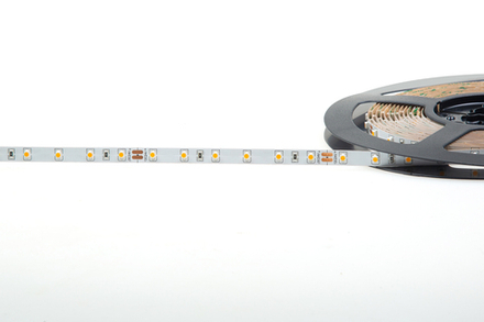 Лента светодиодная SMD тёпло-белая DC24V 4, 8W/m 3000K 300Lm/m 60д/м CRI>95 IP20,  упаковка 5 метров,  ширина 8мм,  высота 2мм,  самоклейкая