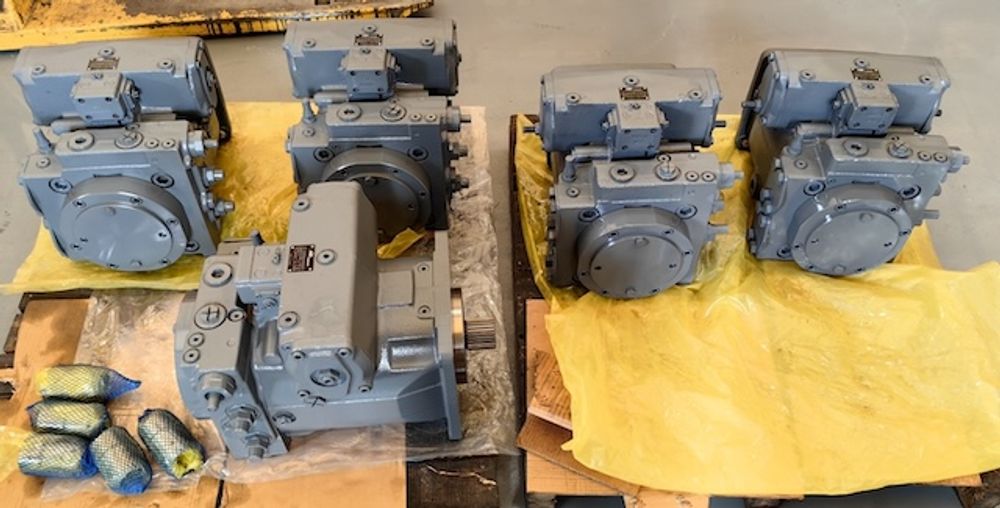 A4VG250HD1DM1/32R-NZD10F021D-S - Насос аксиально-поршневой реверсивный регулируемый с наклонной шайбой для замкнутой гидросистемы, рабочий объем 250 см3, HD1DM1 = Пропорциональный регулятор гидравлический, номинальное давление 400 бар