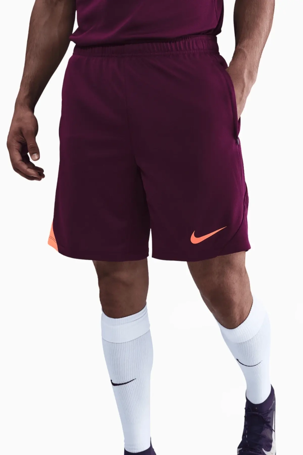 Шорты Nike Dri-FIT Strike - бордовый