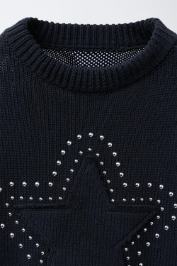 ZARA ВЯЗАНЫЙ СВИТЕР С ЗВЕЗДАМИ И ЗАКЛЕПКАМИ, МОСРКОЙ СИНИЙ