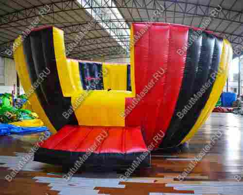 Надувная игра "Вихрь"