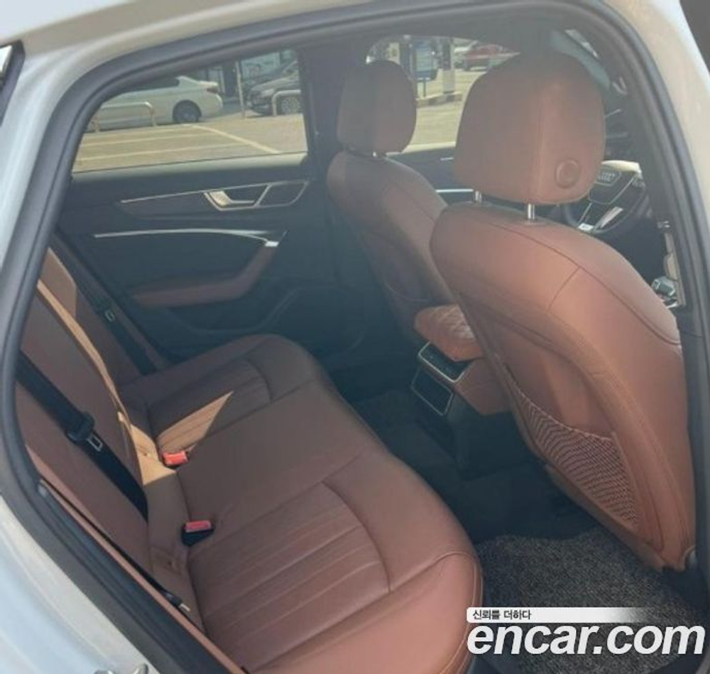 Audi A6 (C8) 45 TFSI Premium (10.2020)