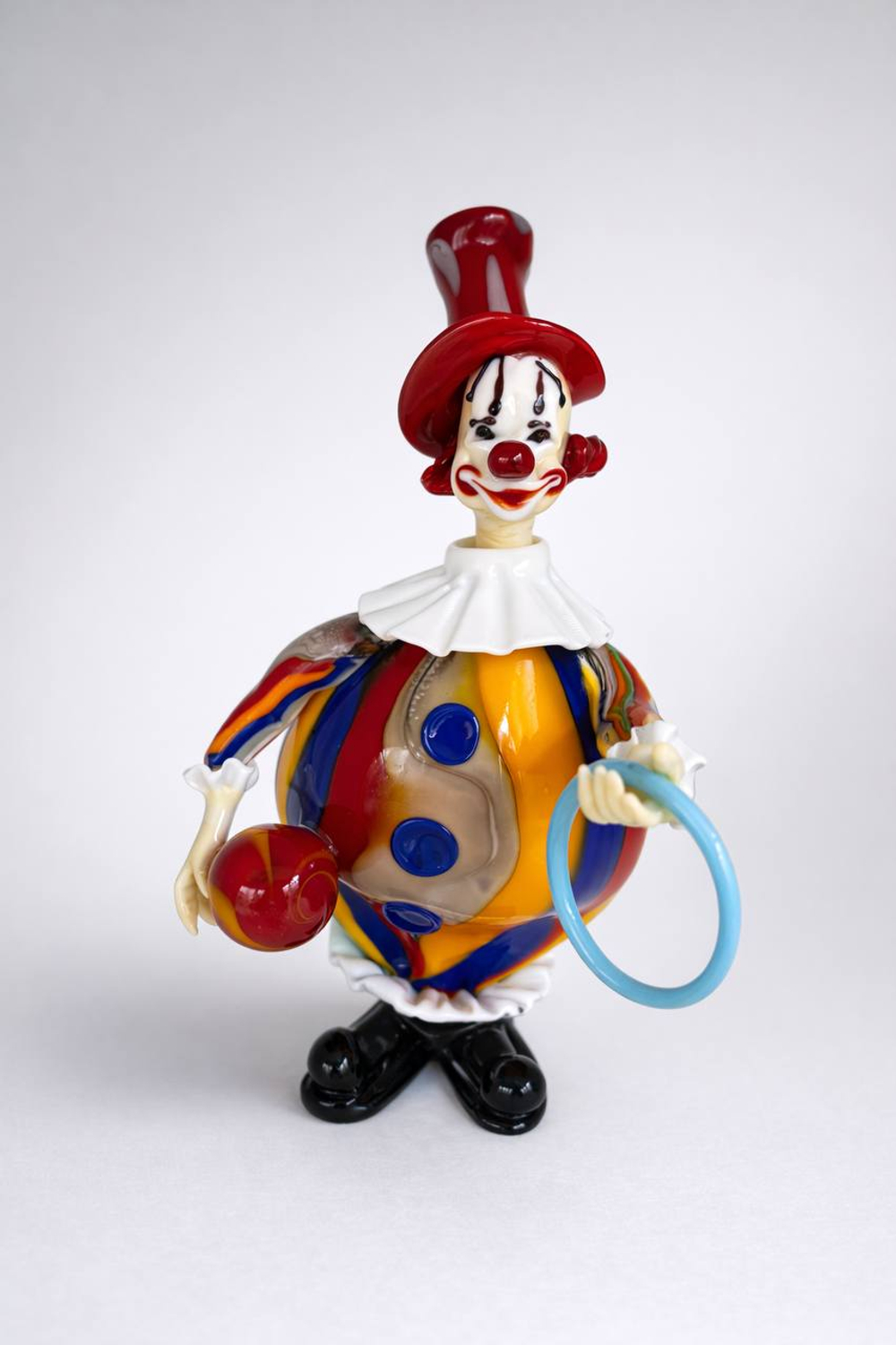 Клоун Тондо с кольцом и мячом