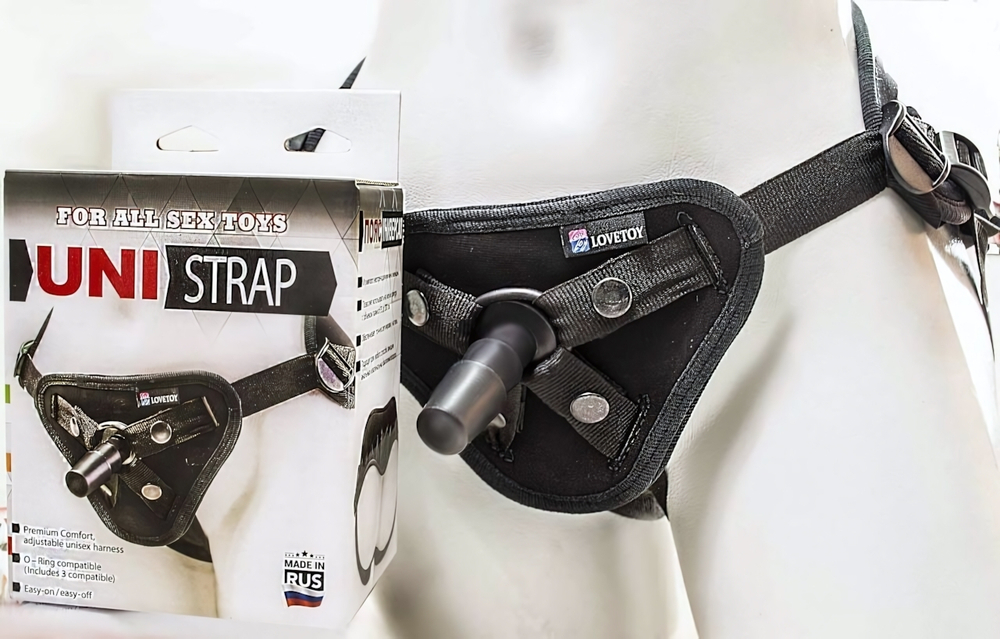 Универсальные трусики Harness UNI strap (Цвет: черный)