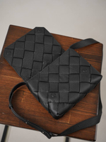 Сумка-мессенджер Bottega Veneta