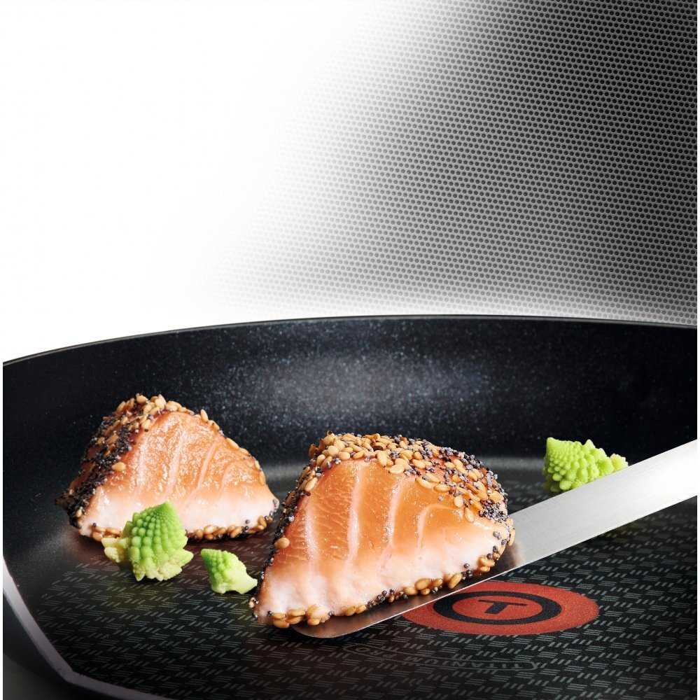 Сковорода Tefal Character 24 см C6820475