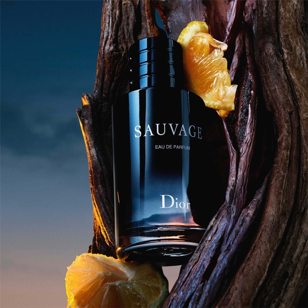 DIOR Sauvage Многоразовый флакон Eau de Parfum для мужчин