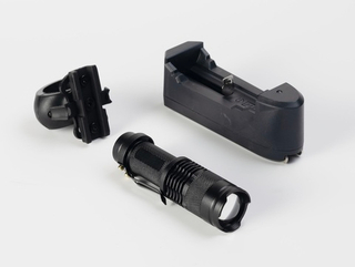 Фонарик тактический с креплением на каску