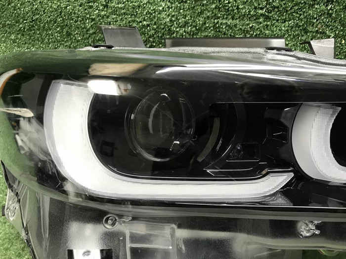 Фара правая Mazda CX-5 2 (2021-н.в.) LED